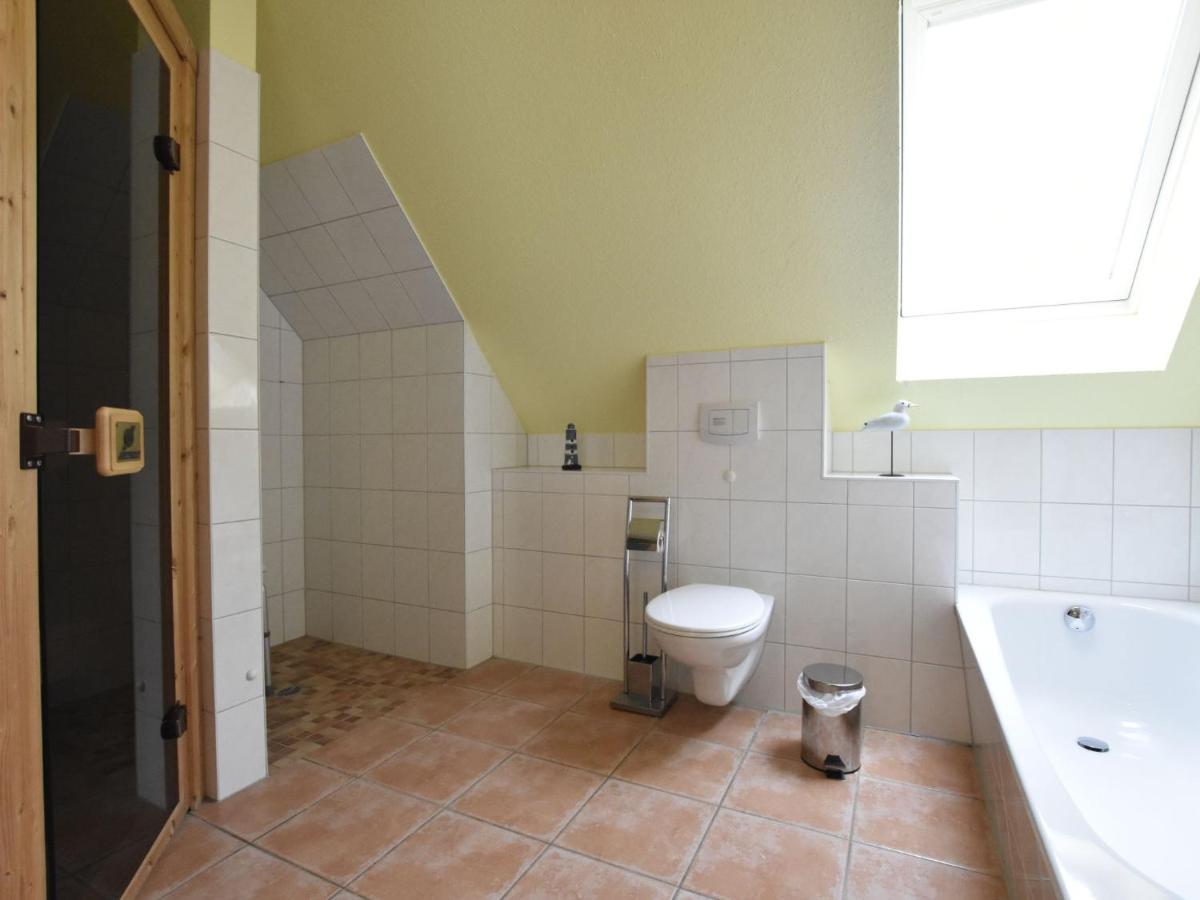5-Bedroom Holiday Home In Zierow With Garden Exteriör bild