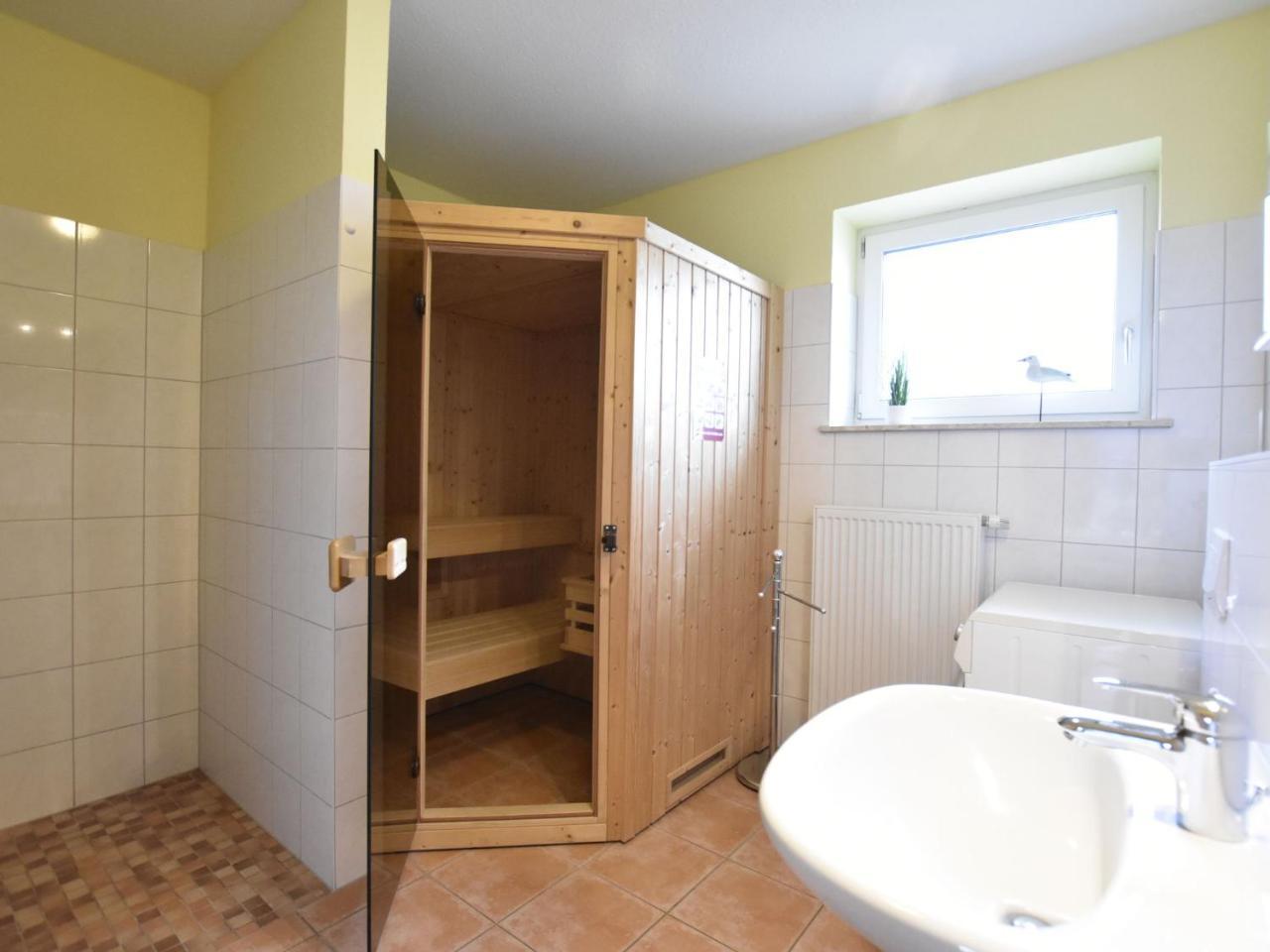 5-Bedroom Holiday Home In Zierow With Garden Exteriör bild