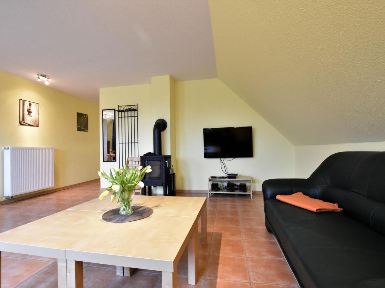 5-Bedroom Holiday Home In Zierow With Garden Exteriör bild
